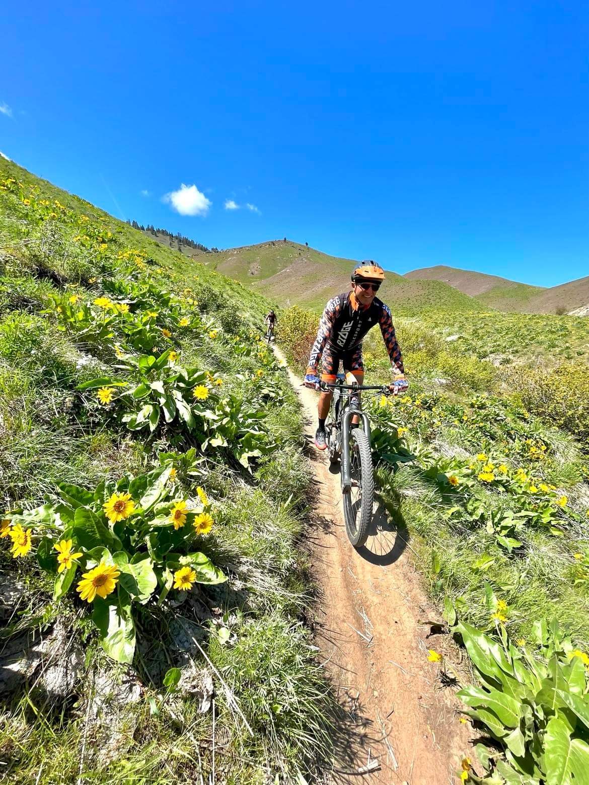 Volunteers at Dirty Bloom 50